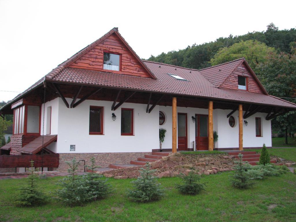 Zoeldvar Villa Bogács 객실 사진